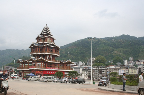 龍勝市街