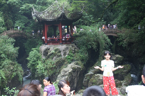 峨眉山の遊歩道